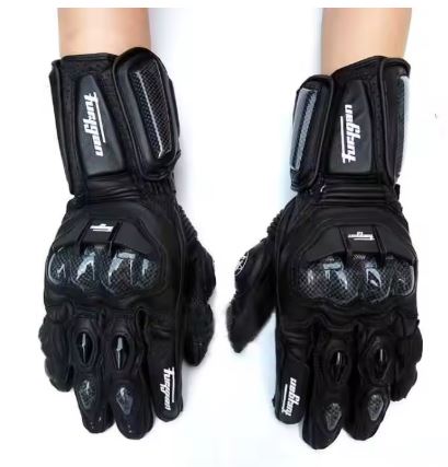 Wind Defender Ultimate Motorcycle Gloves